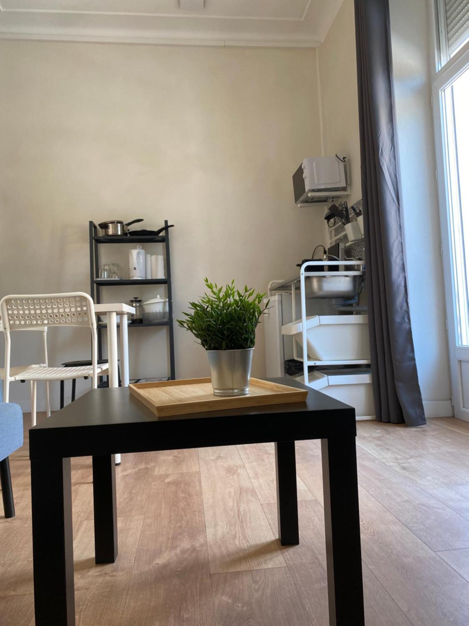 La Maison D'Antonin 2 Nîmes Buitenkant foto